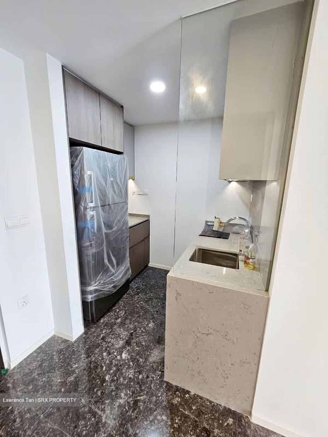 Avenue South Residence (D3), Apartment #547642591